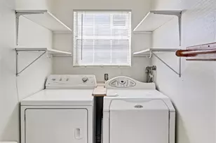 31920 Pine Cone Dr, Running Springs, CA 92382 - Photo 18