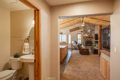 41537 Mockingbird, Big Bear Lake, CA 92315 - Photo 18