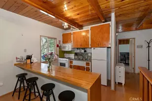 1370 Primrose Ct, Big Bear Lake, CA 92315 - Photo 8