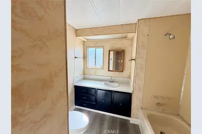 26063 Baseline St, San Bernardino, CA 92410 - Photo 12
