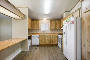 1174 Benbow, Redlands, CA 92374 - Photo 6