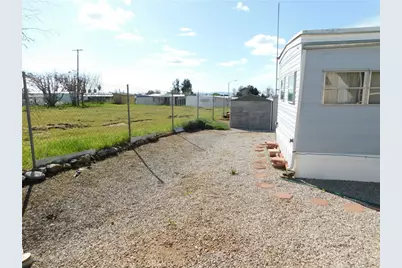 12220 5th Street #110, Yucaipa, CA 92399 - Photo 40