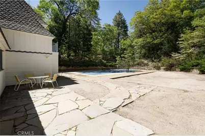 28641 North Shore Road, Lake Arrowhead, CA 92352 - Photo 38