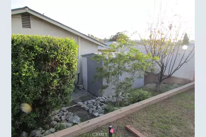 31388 Sierra Linda Street, Yucaipa, CA 92399 - Photo 38