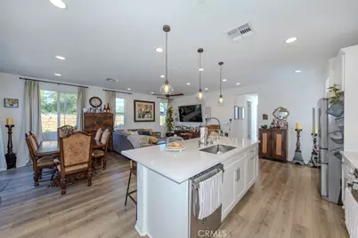 24123 E Beacon Court, Corona, CA 92883 - Photo 8