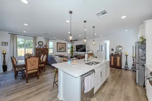 24123 E Beacon Ct, Corona, CA 92883 - Photo 8