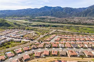 24528 Crestley Dr, Corona, CA 92883 - Photo 44