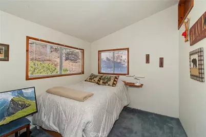 33874 Green Valley Lake Road, Green Valley Lake, CA 92341 - Photo 14