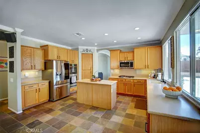 14096 Starflower Court, Jurupa, CA 92880 - Photo 12