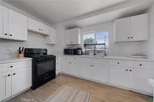 6821 Elmwood, San Bernardino, CA 92404 - Photo 16