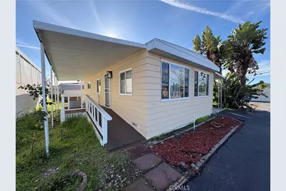 718 Sycamore Avenue #19, Vista, CA 92083 - Photo 2