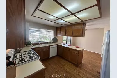 61 Sparrow Court, Redlands, CA 92374 - Photo 6