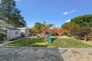 16470 Upland, Fontana, CA 92335 - Photo 36