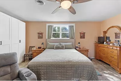 16470 Upland, Fontana, CA 92335 - Photo 28