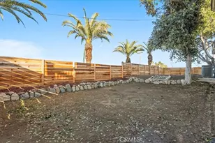 1006 W Pottery, Lake Elsinore, CA 92530 - Photo 26