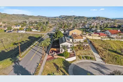 1006 W Pottery, Lake Elsinore, CA 92530 - Photo 36