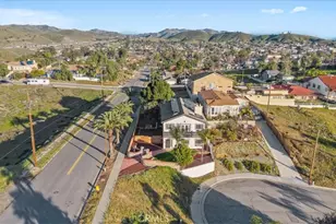 1006 W Pottery, Lake Elsinore, CA 92530 - Photo 36