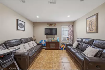 6937 Fairfax, San Bernardino, CA 92404 - Photo 4