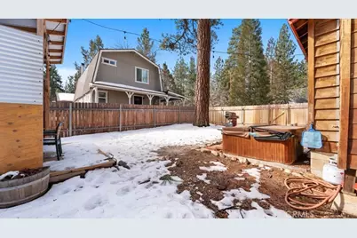 573 Spruce, Sugarloaf, CA 92386 - Photo 22