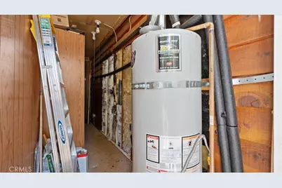 573 Spruce, Sugarloaf, CA 92386 - Photo 32