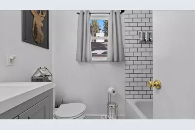 573 Spruce, Sugarloaf, CA 92386 - Photo 18