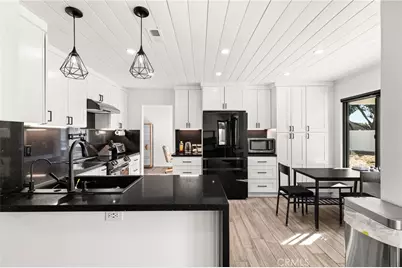 29042 Mango Court, Lake Elsinore, CA 92530 - Photo 6