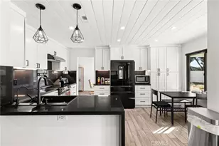 29042 Mango Ct, Lake Elsinore, CA 92530 - Photo 6