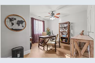 3735 Hilgard, Corona, CA 92882 - Photo 6