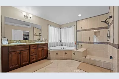 3735 Hilgard, Corona, CA 92882 - Photo 10