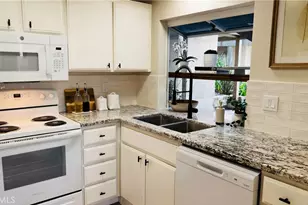 18 Corniche Dr, Dana Point, CA 92629 - Photo 12