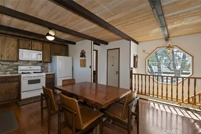 43291 Shasta, Big Bear Lake, CA 92315 - Photo 14