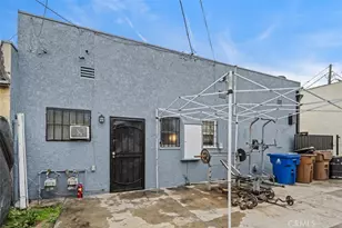 9819 S S Normandie, Los Angeles, CA 90044 - Photo 12