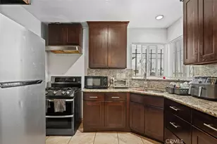 9819 S S Normandie, Los Angeles, CA 90044 - Photo 16