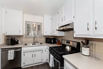 543 Community Drive, Lake Arrowhead, CA 92352 - Photo 14