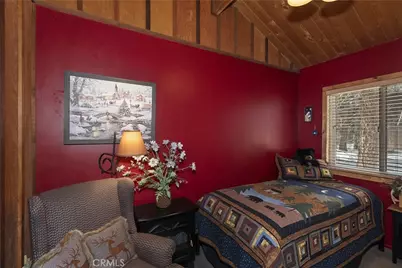 328 Wabash, Sugarloaf, CA 92386 - Photo 18
