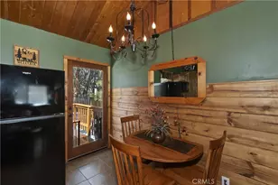 328 Wabash, Sugarloaf, CA 92386 - Photo 8