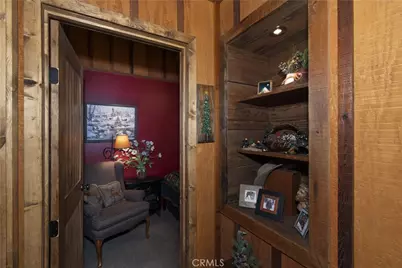 328 Wabash, Sugarloaf, CA 92386 - Photo 14