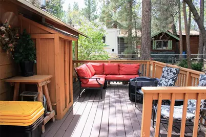 328 Wabash, Sugarloaf, CA 92386 - Photo 22