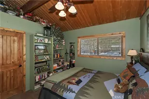 328 Wabash, Sugarloaf, CA 92386 - Photo 16