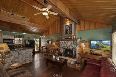 328 Wabash, Sugarloaf, CA 92386 - Photo 4