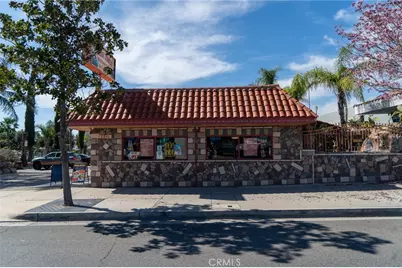 8836 Sierra, Fontana, CA 92335 - Photo 28