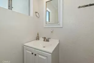 39975 Ohio Ln, Big Bear Lake, CA 92315 - Photo 16