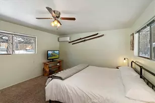 39975 Ohio Ln, Big Bear Lake, CA 92315 - Photo 24