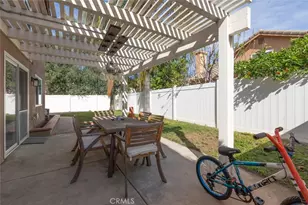 2501 Water Way, Corona, CA 92882 - Photo 28