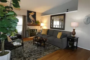 1032 Ardmore Cir, Redlands, CA 92374 - Photo 2