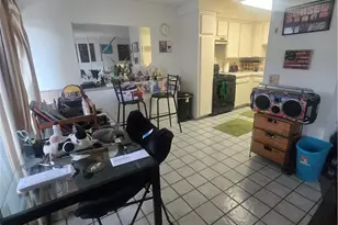 17901 Pollard, Huntington Beach, CA 92647 - Photo 4