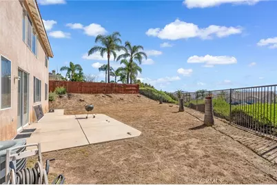 1070 Mandevilla Way, Corona, CA 92879 - Photo 38