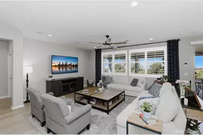 12806 Mendocino Ridge, Riverside, CA 92503 - Photo 8