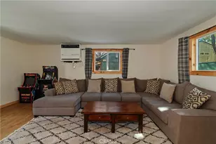 277 Wabash, Sugarloaf, CA 92386 - Photo 10