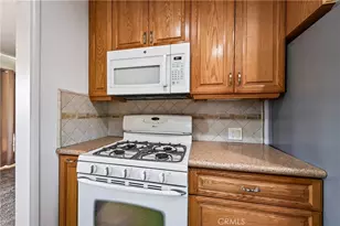 10054 Poulsen, Montclair, CA 91763 - Photo 10